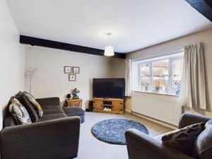 Living room- click for photo gallery